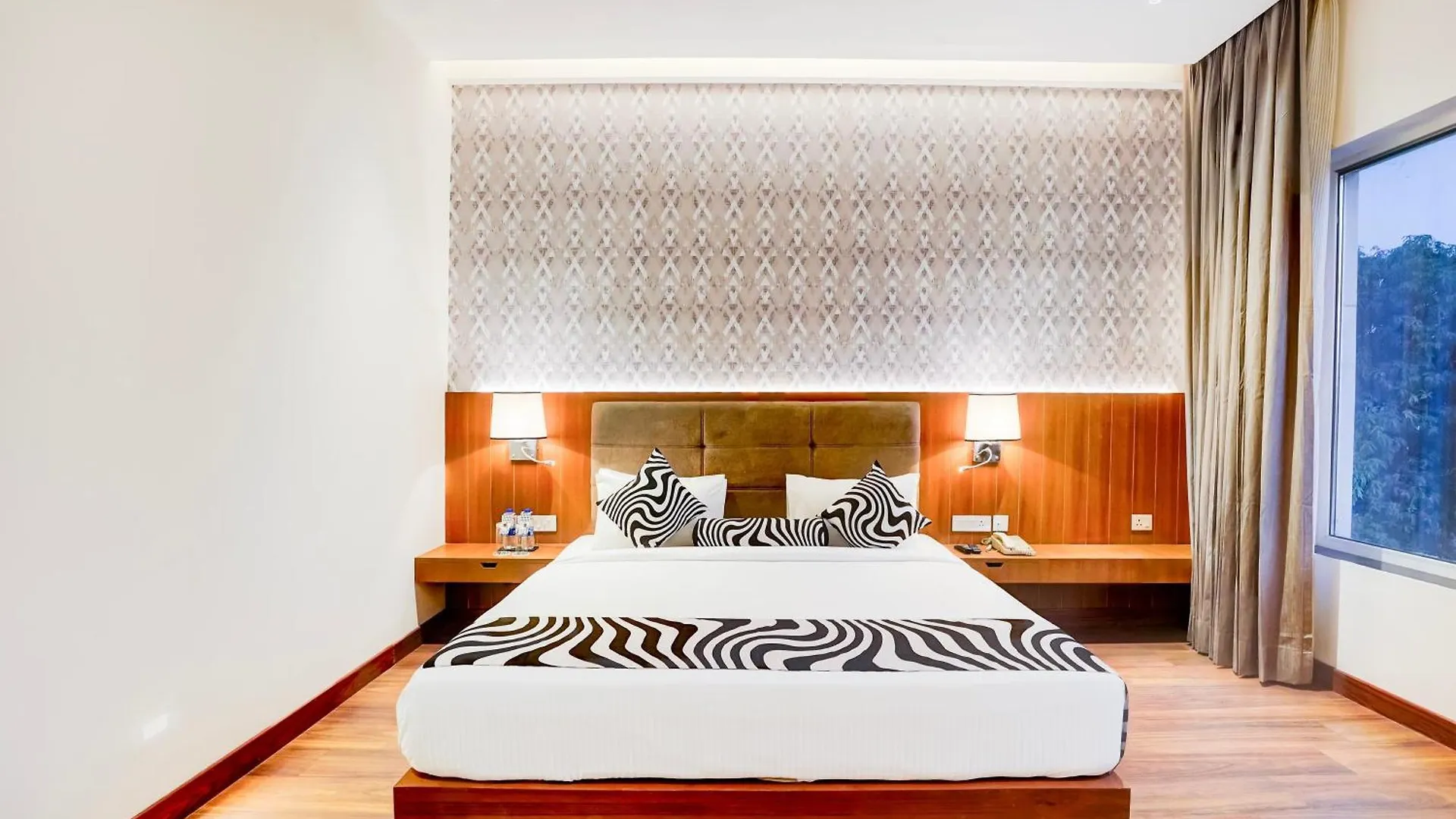 Sunday Hotels And Resort Gurgaon