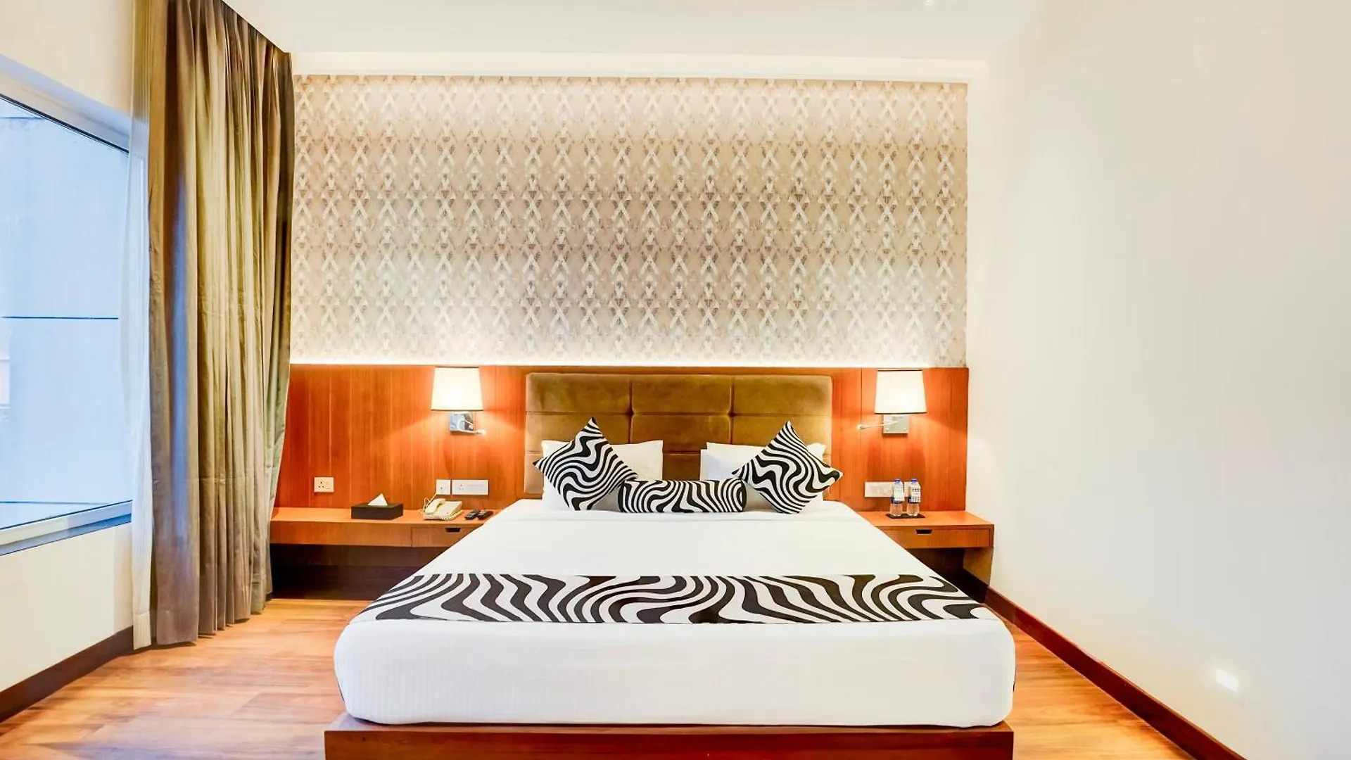 Sunday Hotels And Resort Gurgaon