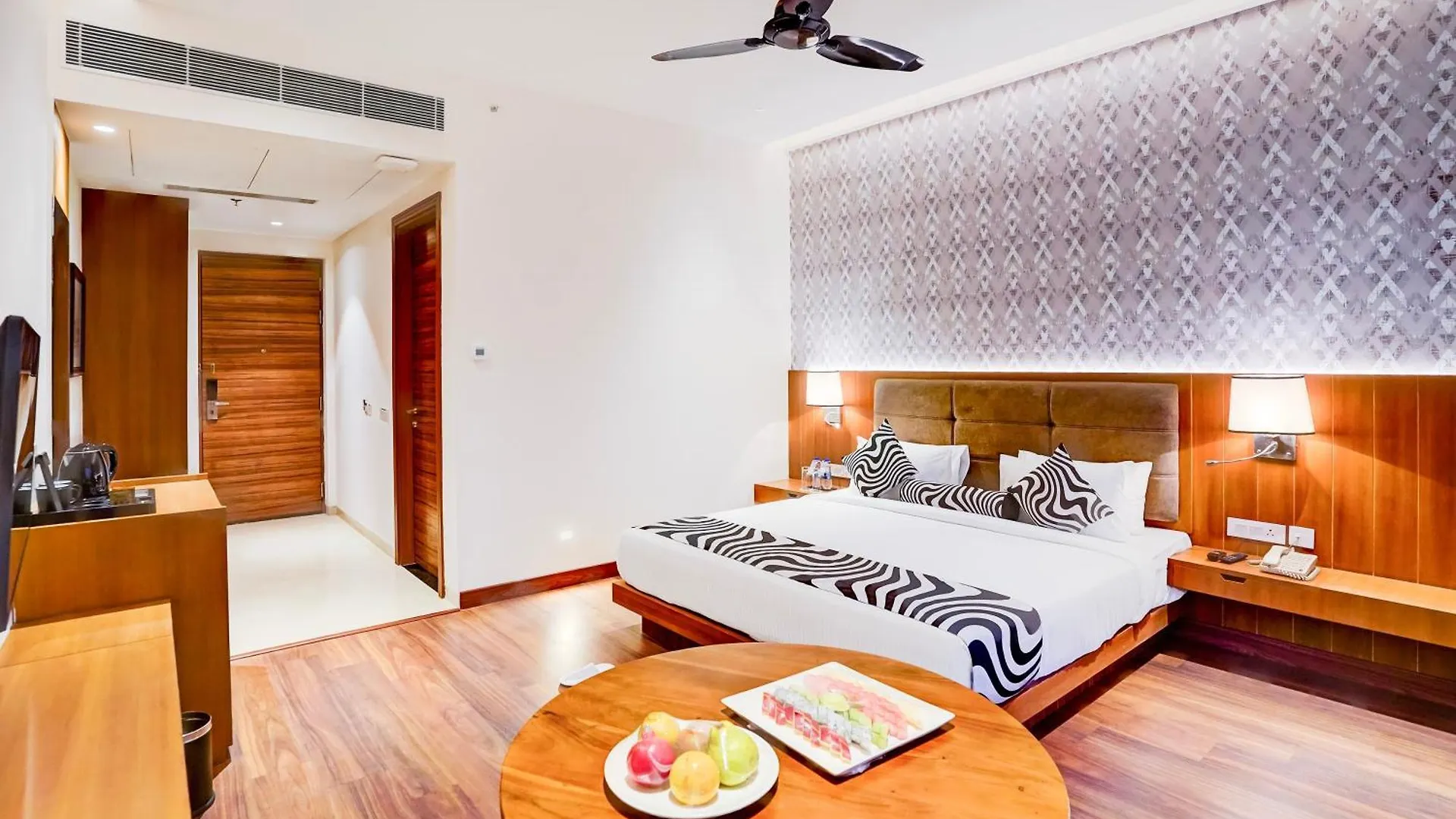 Sunday Hotels And Resort Gurgaon