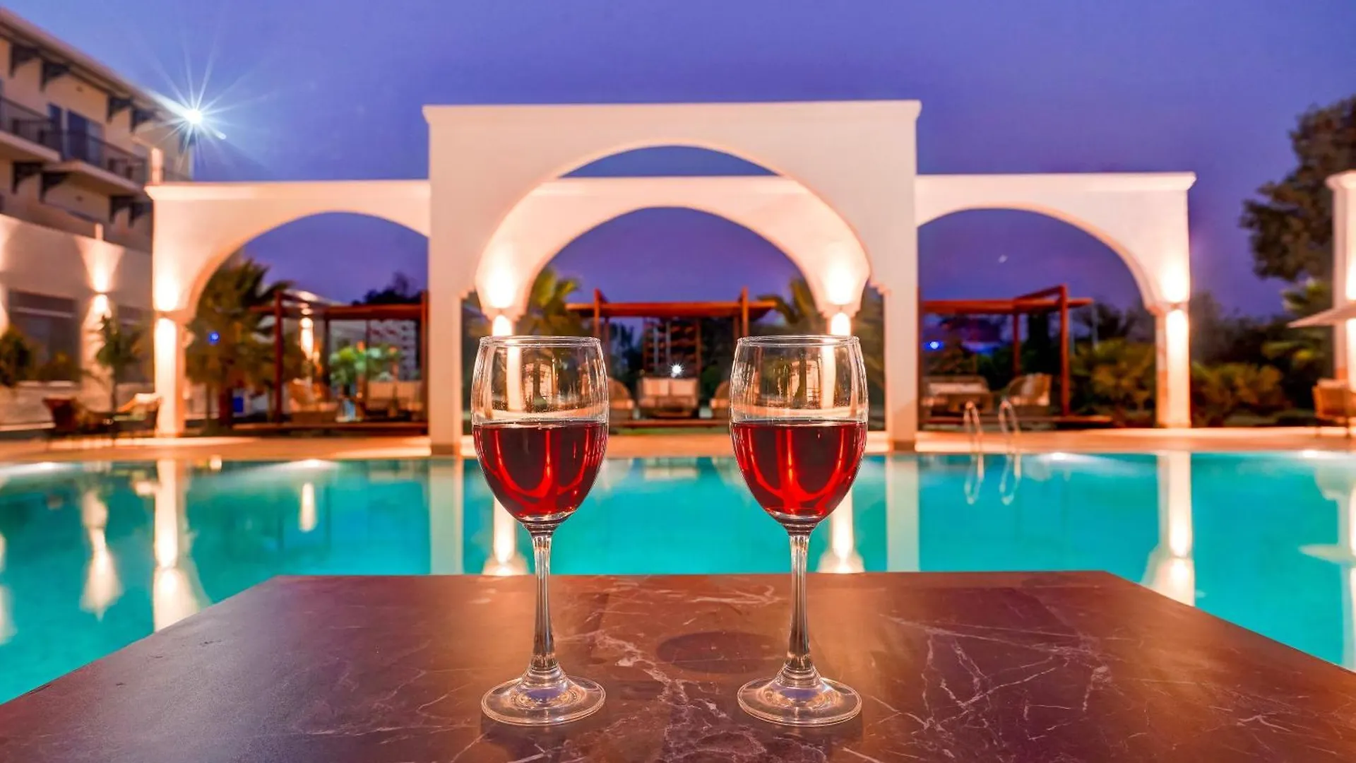 Sunday Hotels And Resort Gurgaon