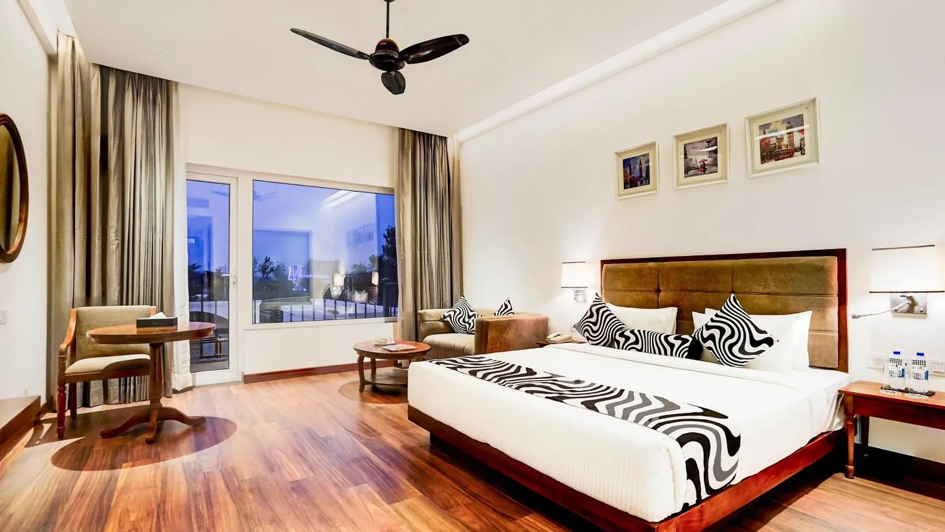 Sunday Hotels And Resort Gurgaon