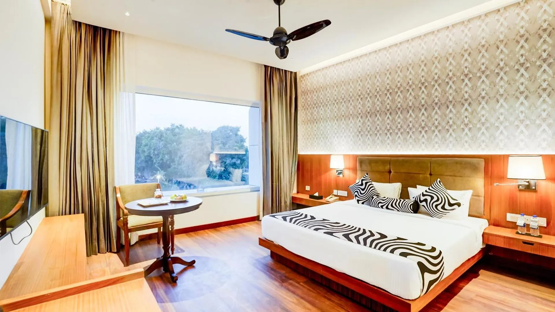 Sunday Hotels And Resort Gurgaon