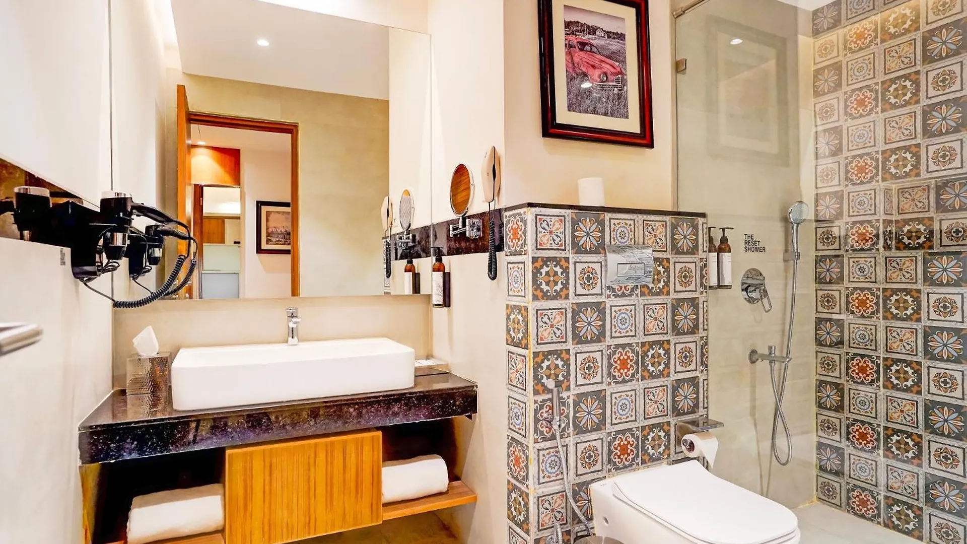 Sunday Hotels And Resort Gurgaon Indien