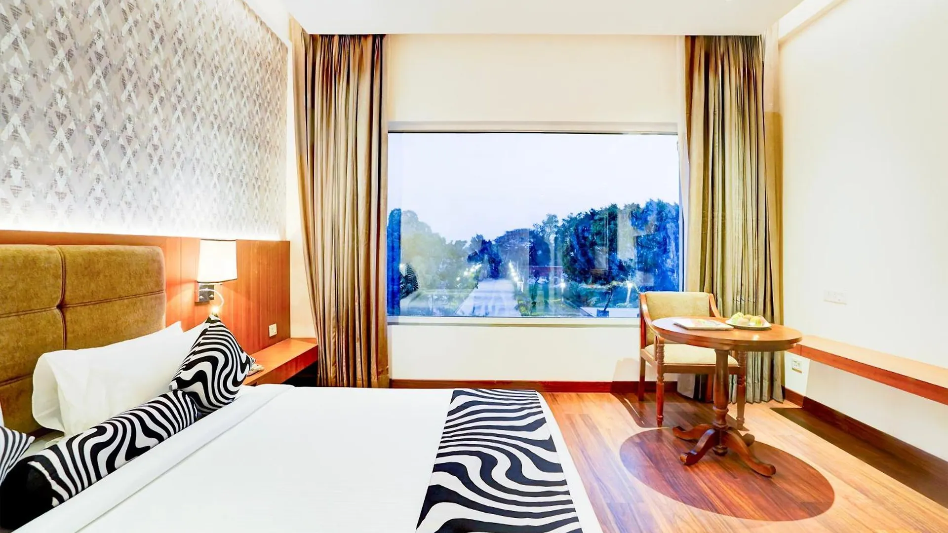 Sunday Hotels And Resort Gurgaon 4*,  Indien